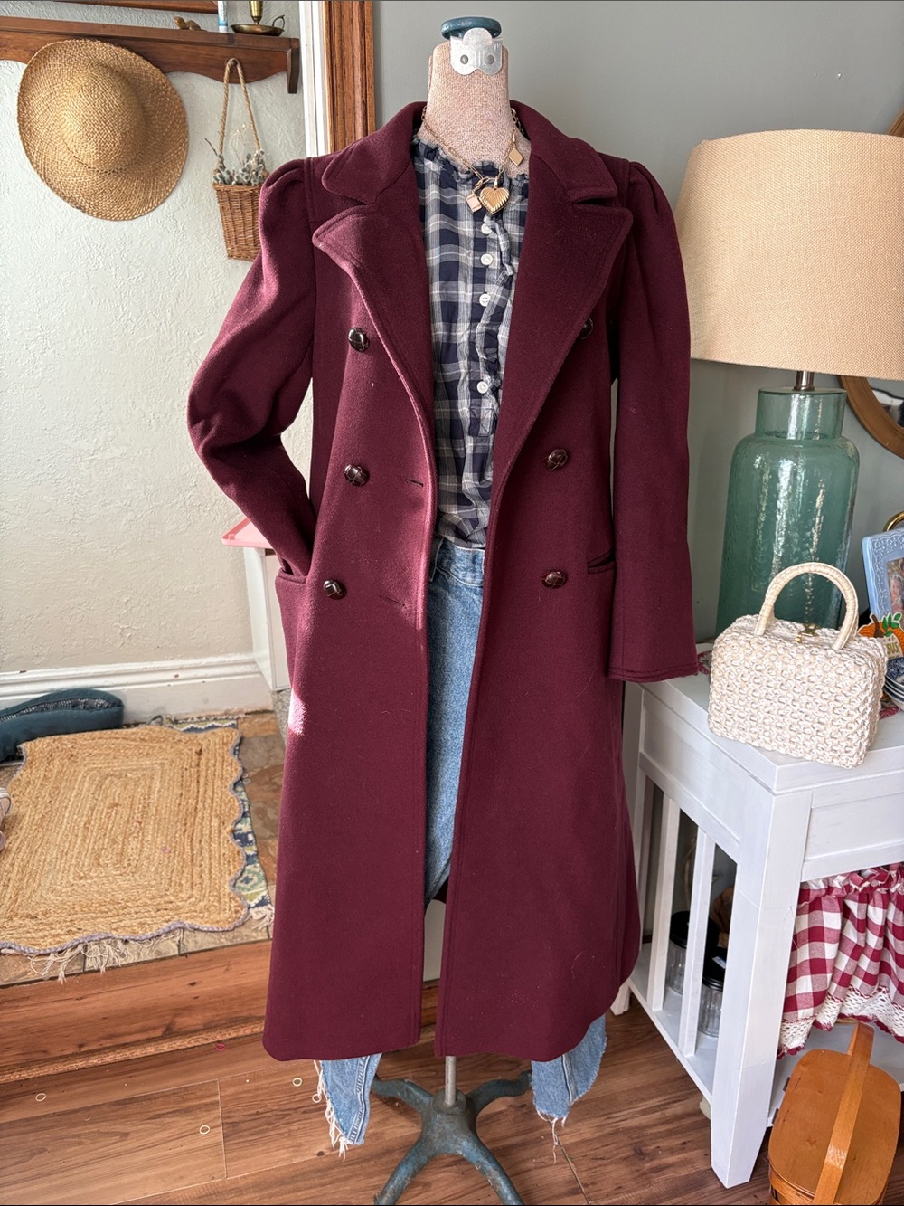 VINTAGE Elegant Burgundy Women's Coat